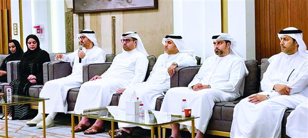 رئيس المحاكم الابتدائية في دبي يكشف عن مقترح لتعديل مدة رؤية الأب للمحضونين رئيس المحاكم الابتدائية في دبي يكشف عن مقترح لتعديل مدة رؤية الأب للمحضونين
