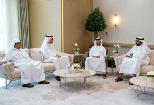 مدير محاكم دبي يكرم المتميزين في الحصول على الماجستير في قانون الأعمال الدولي مدير محاكم دبي يكرم المتميزين في الحصول على الماجستير في قانون الأعمال الدولي
