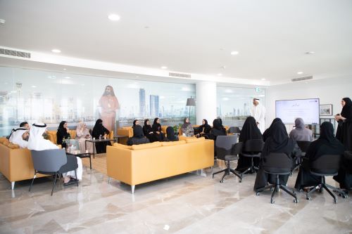 إدارة الاستراتيجية واستشراف المستقبل تكرم نخبة من الموظفين الداعمين لجهود الجودة المؤسسية في محاكم دبي إدارة الاستراتيجية واستشراف المستقبل تكرم نخبة من الموظفين الداعمين لجهود الجودة المؤسسية في محاكم دبي