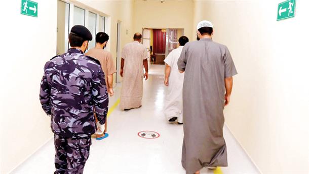 ضمن مبادرة "ياك العون" ،، محاكم دبي بالتعاون مع دائرة الشؤون الإسلامية والعمل الخيري في دبي تناصر 136 مواطناً من المديونين بقيمة 26.7 مليون درهم من تبرعات الخط الساخن ضمن مبادرة "ياك العون" ،، محاكم دبي بالتعاون مع دائرة الشؤون الإسلامية والعمل الخيري في دبي تناصر 136 مواطناً من المديونين بقيمة 26.7 مليون درهم من تبرعات الخط الساخن