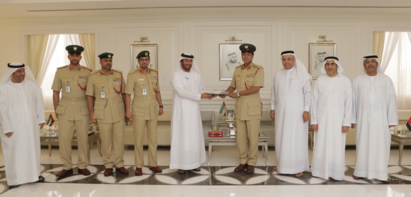 محاكم دبي تستقبل وفداً من القيادة العامة لشرطة دبي للاطلاع على أفضل الممارسات المطبقة في المجال القضائي
