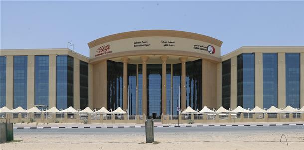 محاكم دبي تنقل خدمات المحكمة العمالية ومحكمة التنفيذ إلى المبنى الجديد في العوير
