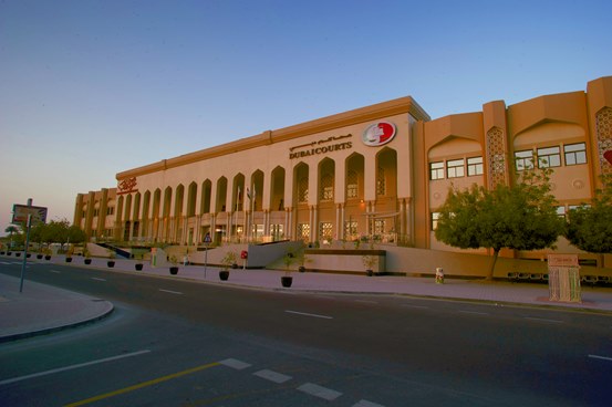 محاكم دبي تعرض انجازاتها في معرض " دبي الدولي للإنجازات الحكومية"2108  